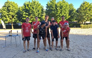 3èmes en seniors Garçons: Beach Beaurepaire
- Photo: V. Arnaud