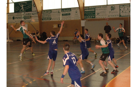 SENIORS M: LA VICTOIRE, ENFIN!